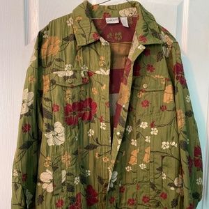 CHICOS WOMAN’S JACKET  Size 3